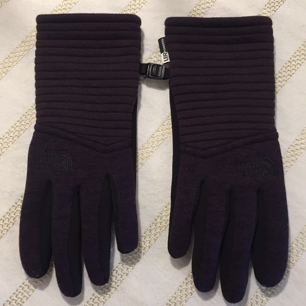 The North face gloves for women
